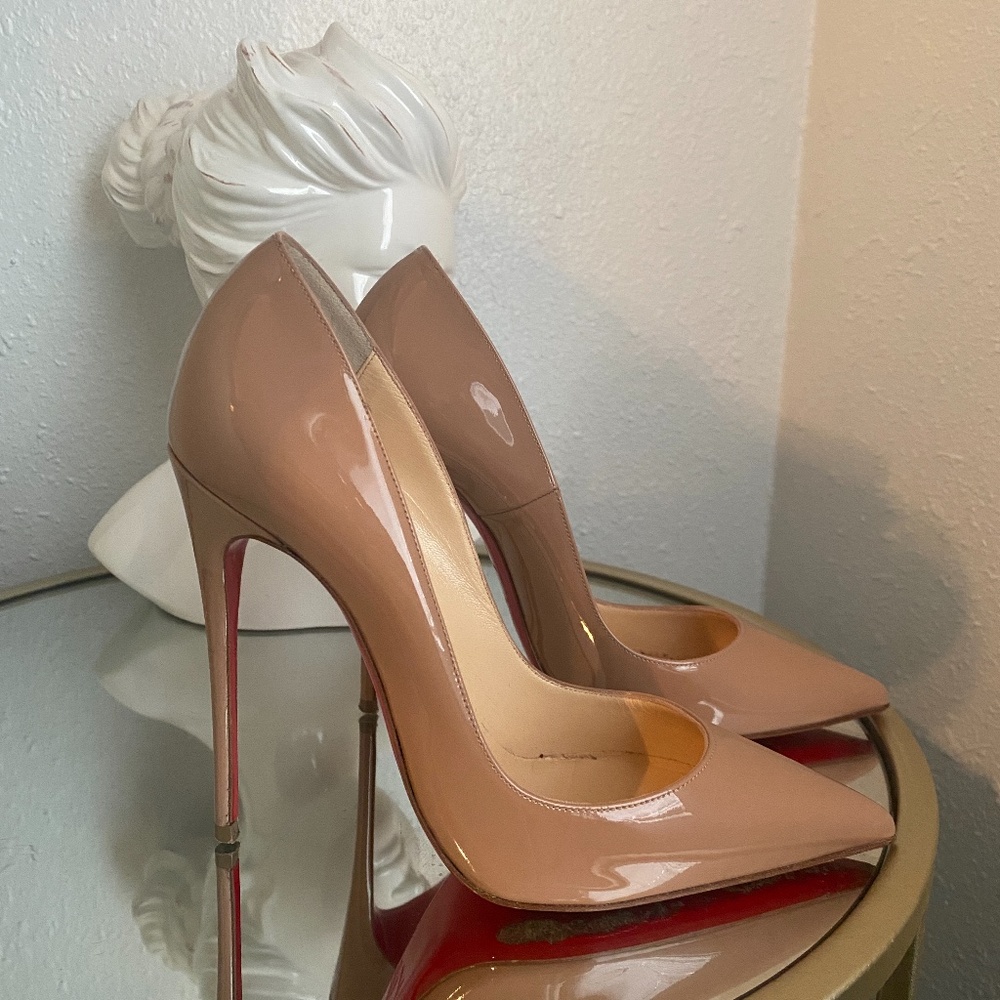 🛑🛑SOLD🛑🛑 So Kate Patent Nude 120